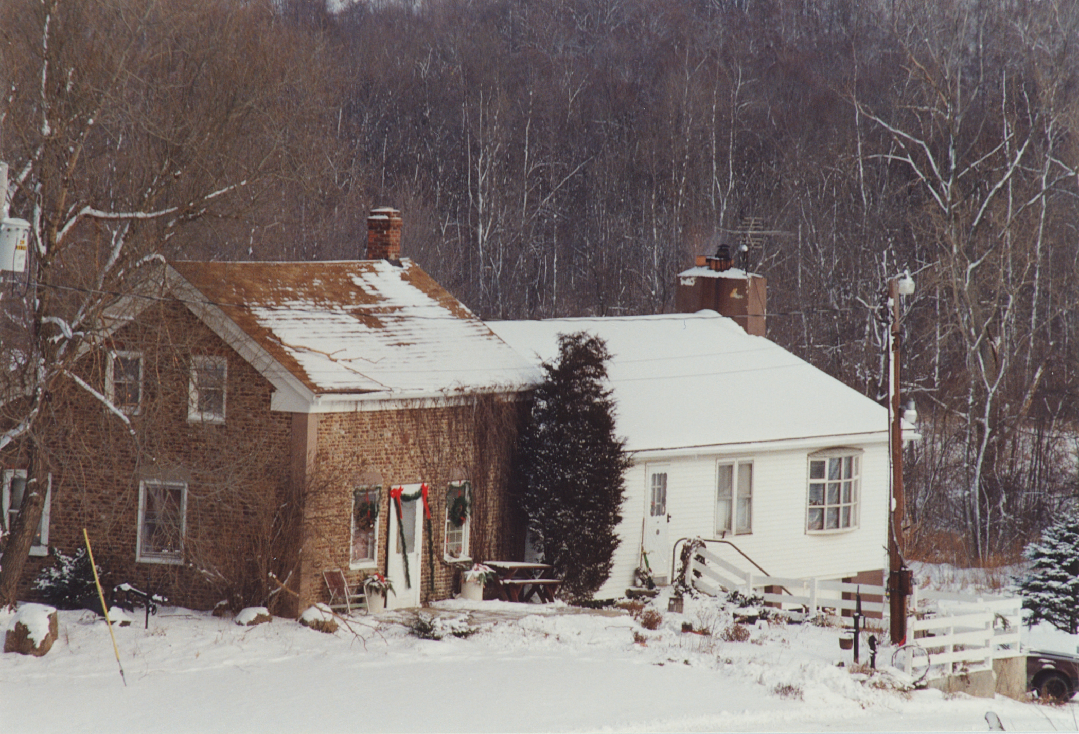 Wal-9 4090 Walworth-Ontario Rd 1